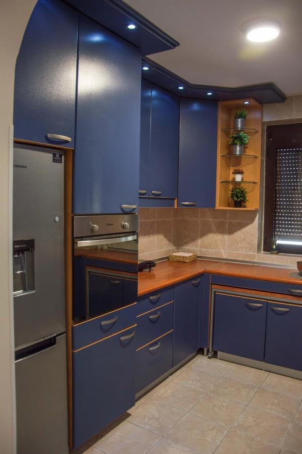 Ana'S Place Kotor Bagian luar foto